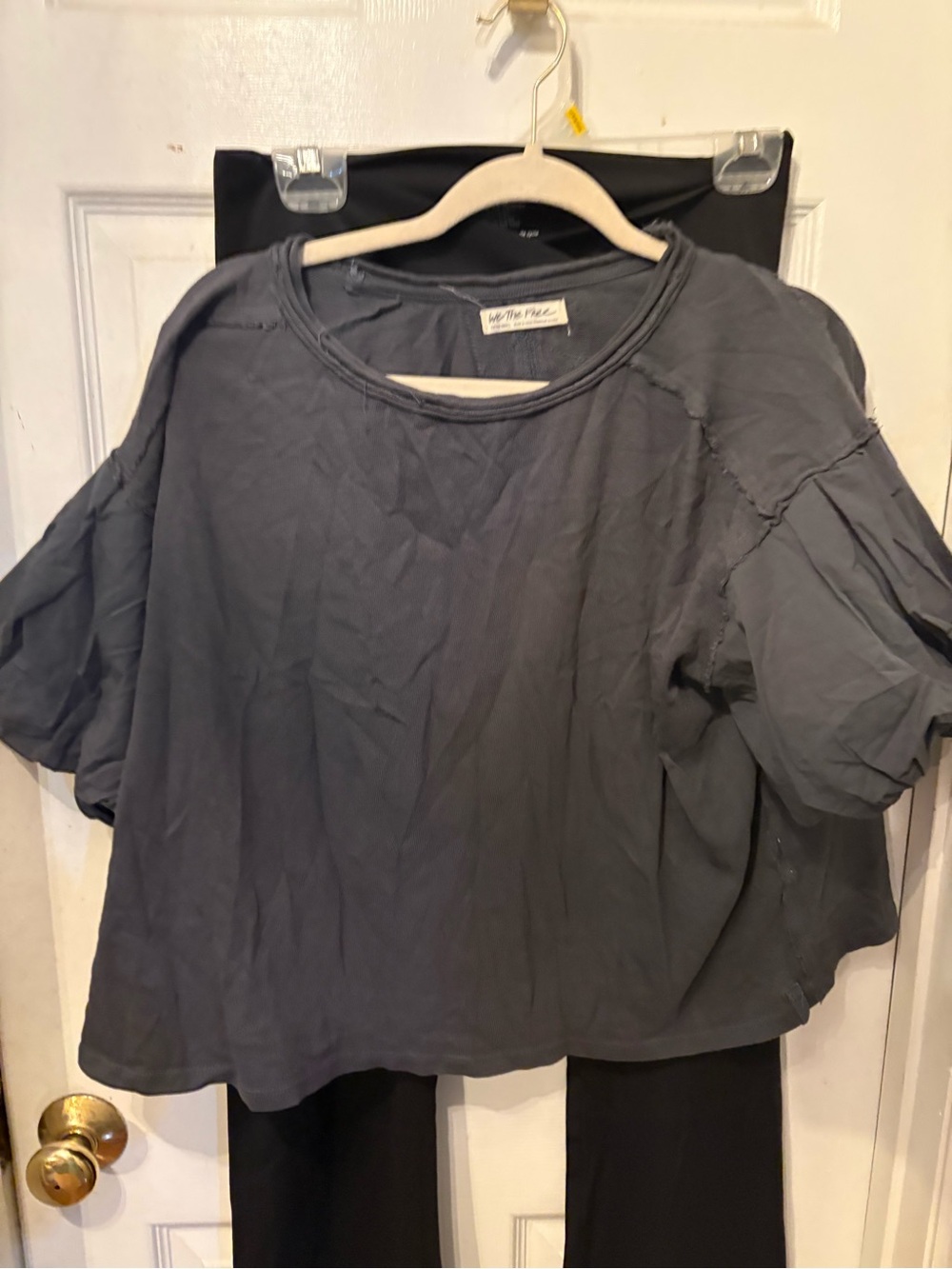 We The Free Slate Gray Short Sleeve Puff-Sleeve Top